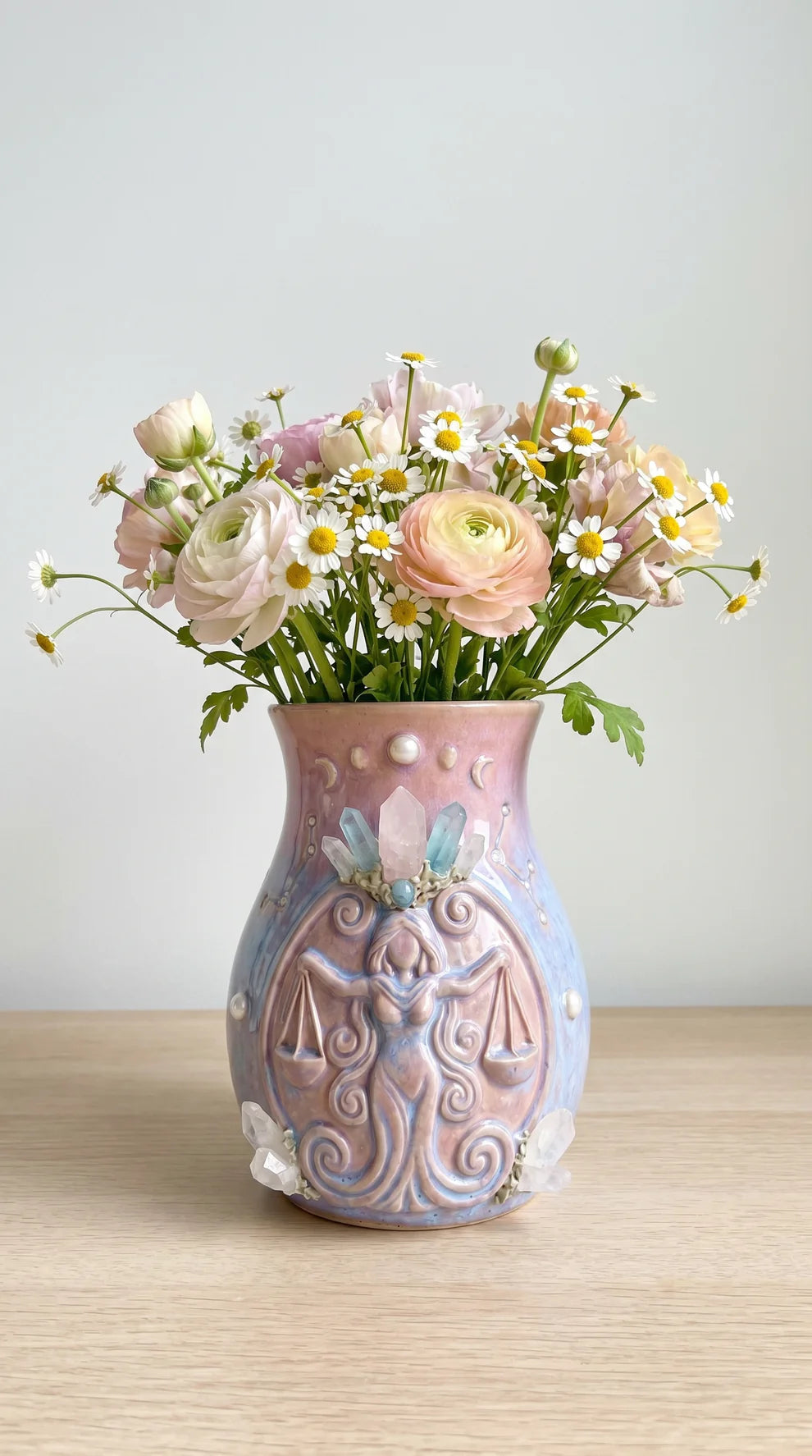 ASTRAGIO™ Zodiac Vases