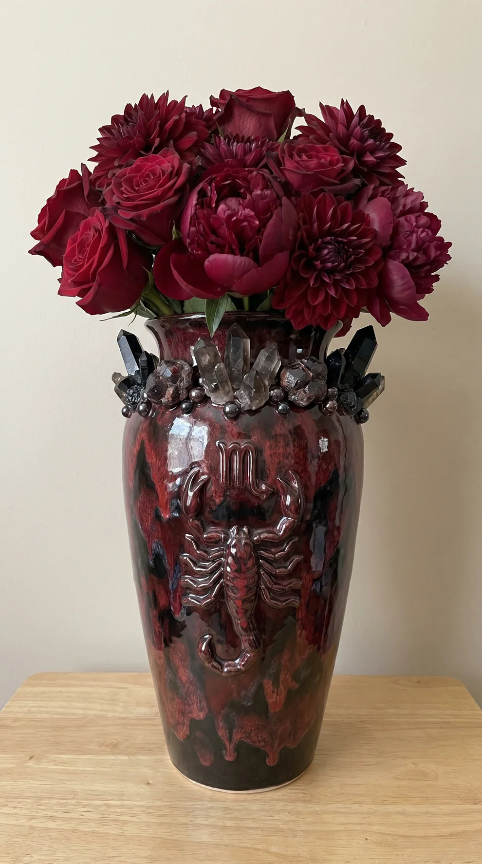 ASTRAGIO™ Zodiac Vases