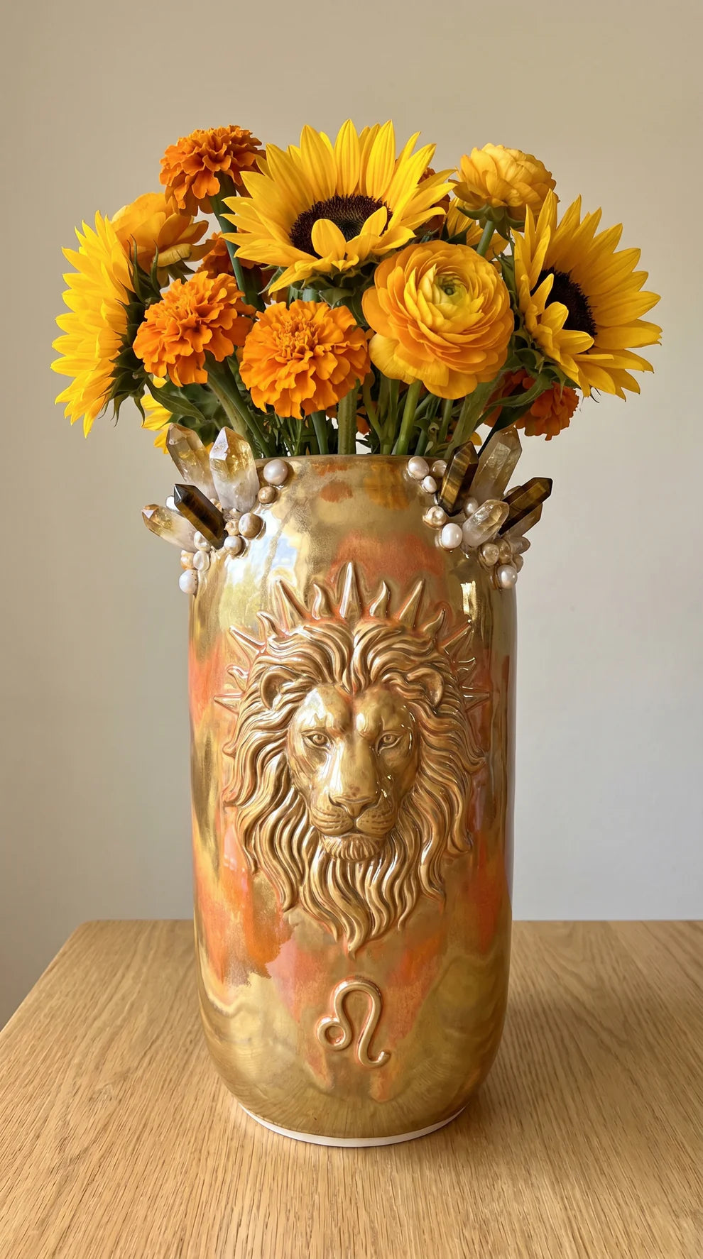 ASTRAGIO™ Zodiac Vases