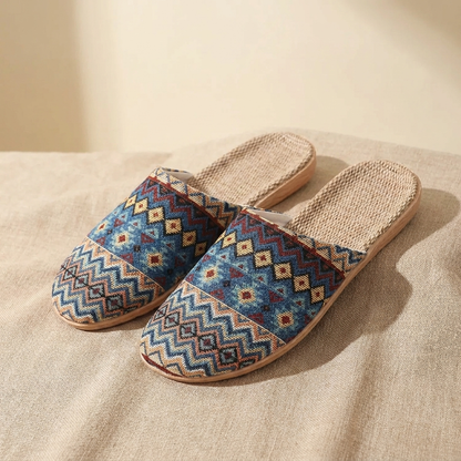 Astragio™ Solis Slippers