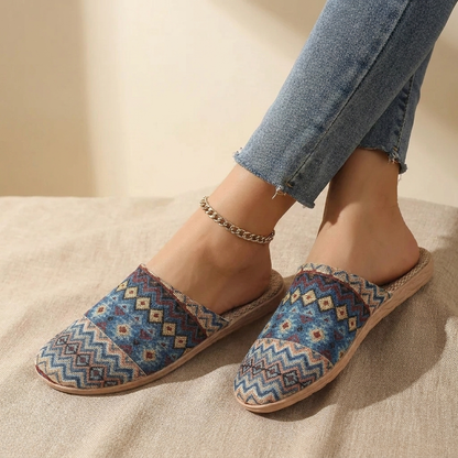 Astragio™ Solis Slippers